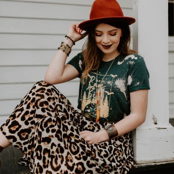 Be A Rare Bird Bleached Graphic Tee Green - Picture 2 of 8